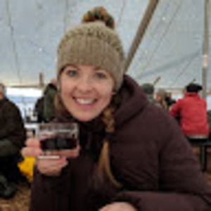 Meet your Posher, Leslie